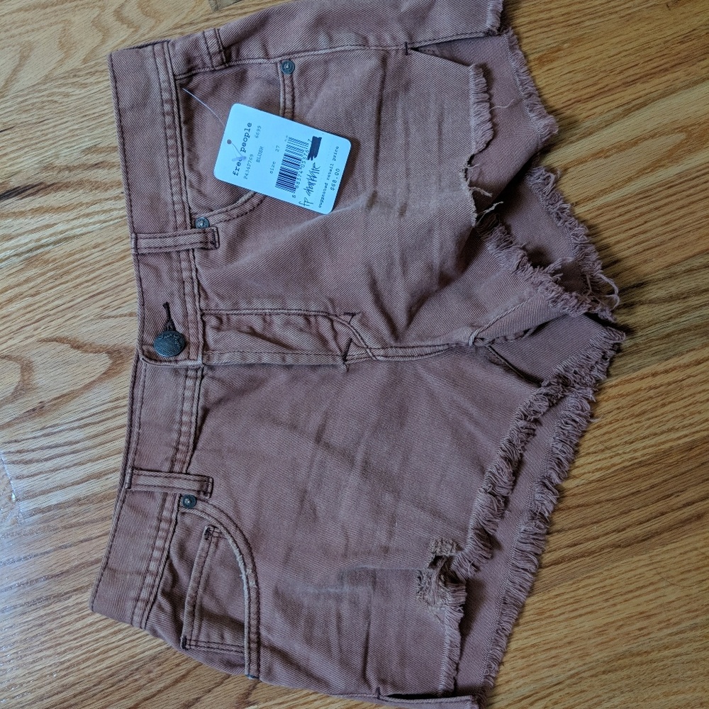 Free People sharkbite short NWT